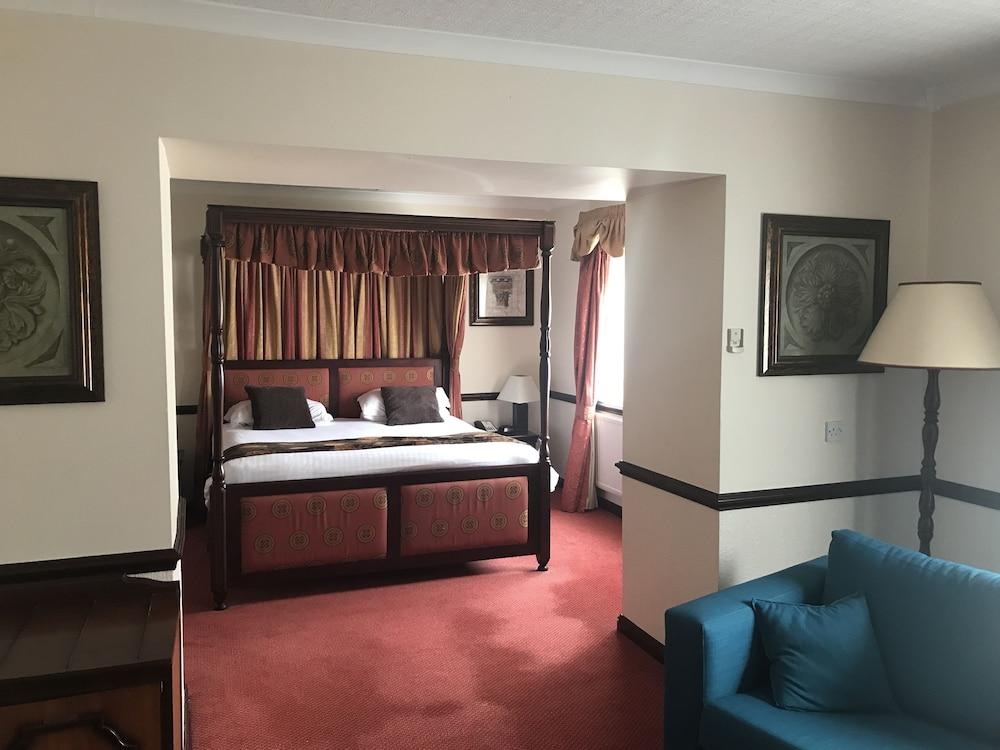 Best Western Rockingham Forest Hotel Corby Exteriör bild